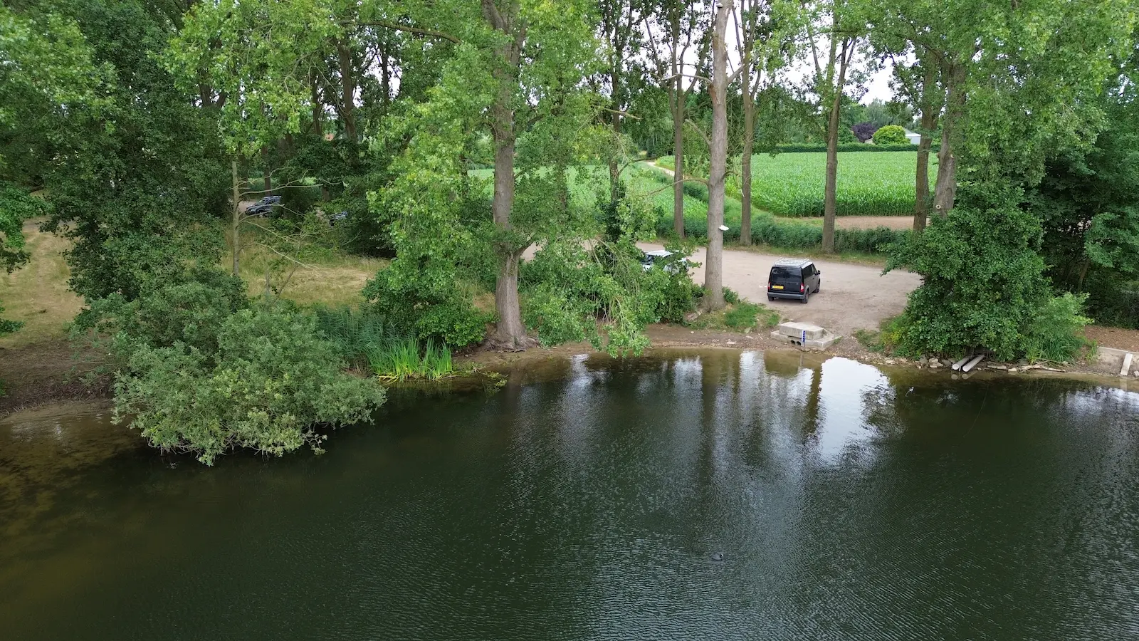 Meerse plas   luchtfoto